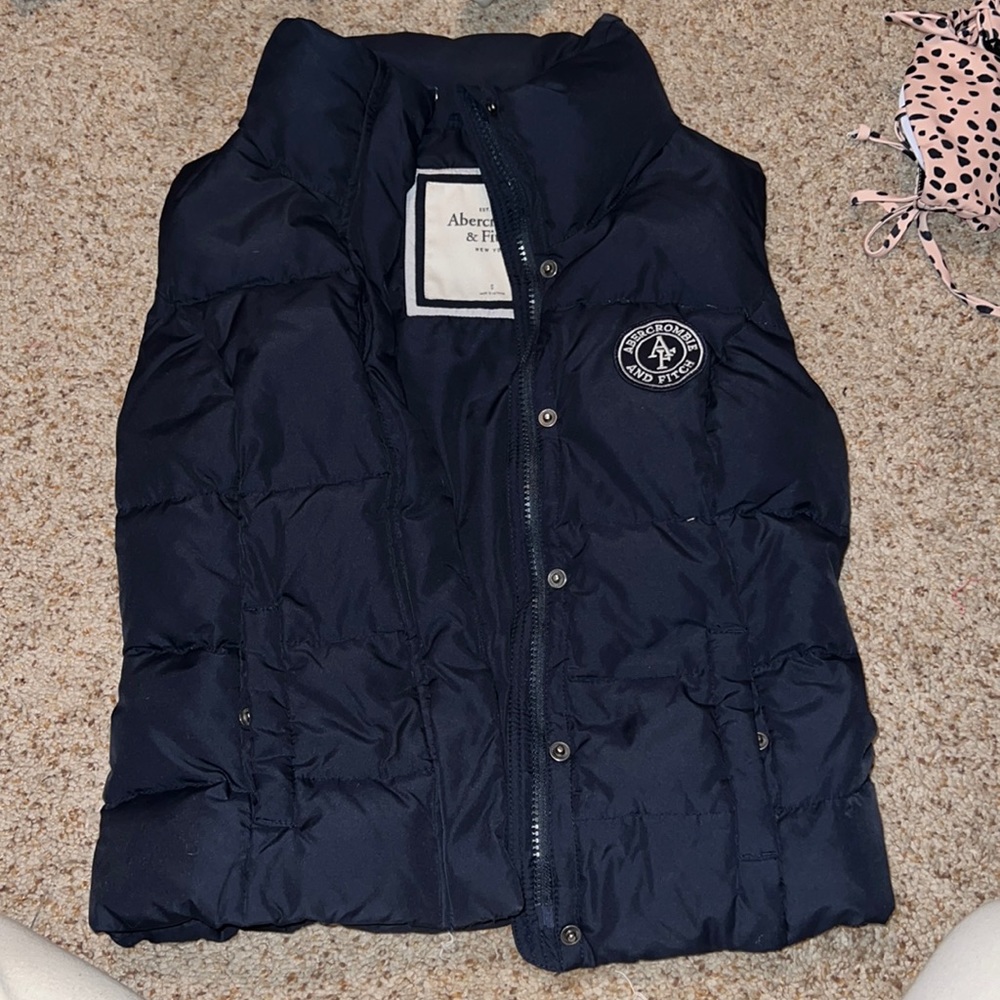 vest